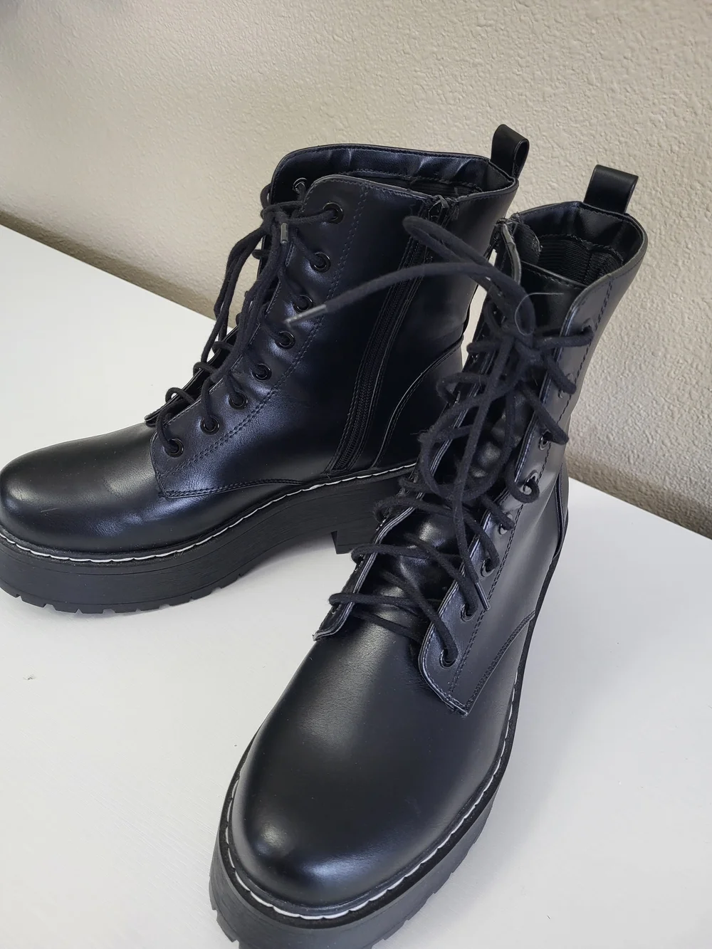 Soda Black Lace-Up Platform Combat Boots - Women Size 11 - Picture 9 of 11